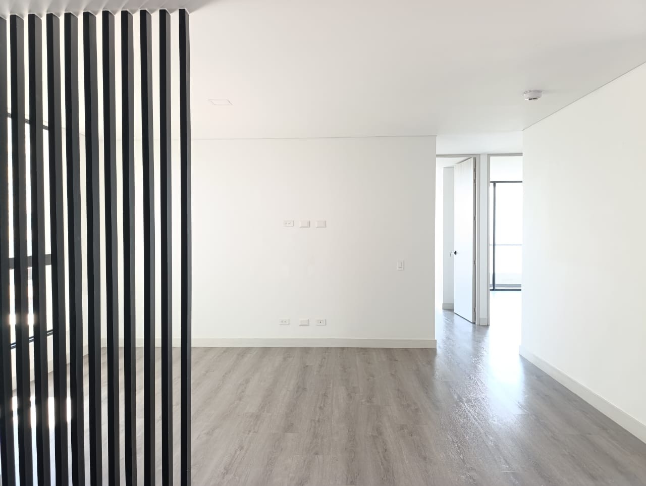 Apartamento en arriendo en El Poblado, Medellín · foto 5 de 19
