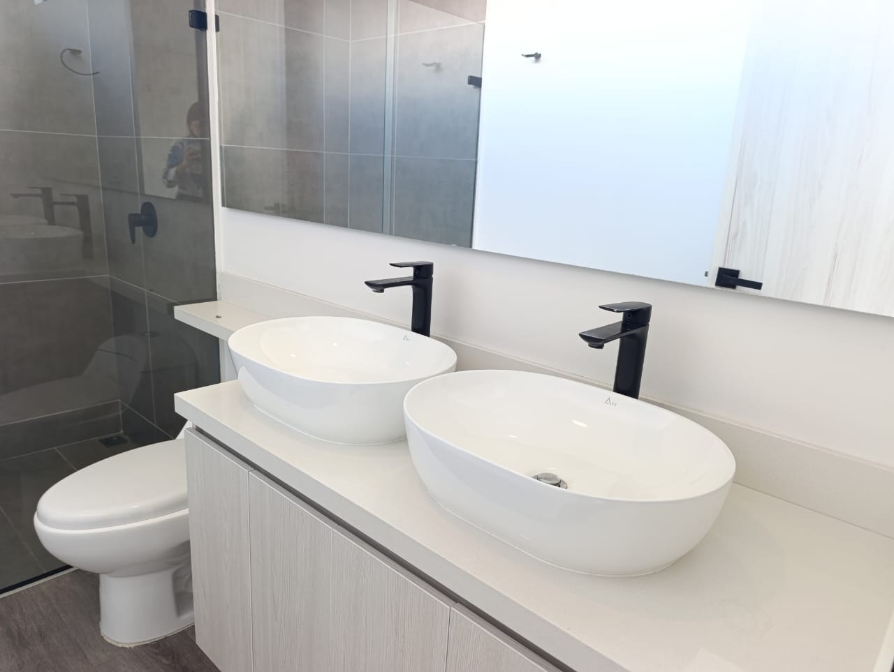 Apartamento en arriendo en El Poblado, Medellín · foto 17 de 19