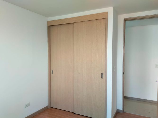 Apartamento de 3 alcobas en arriendo en El Poblado, Medellín, 93 m² · foto 16 de 19