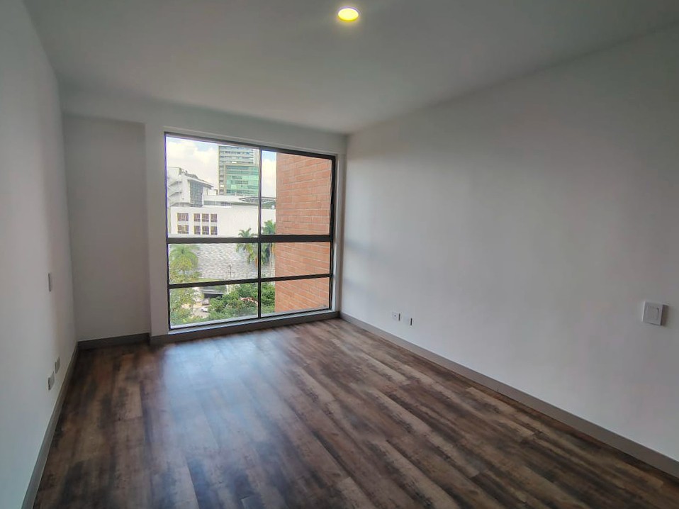 Apartamento en arriendo en El Poblado, Medellín · foto 6 de 15