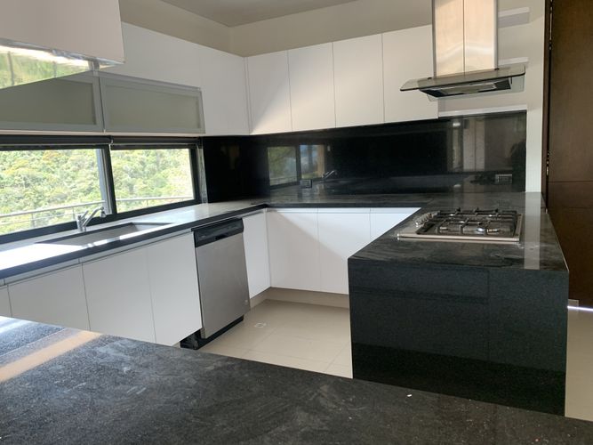 Casa de 4 alcobas en venta en Arboretto, Bogotá, 347 m² · foto 3 de 17