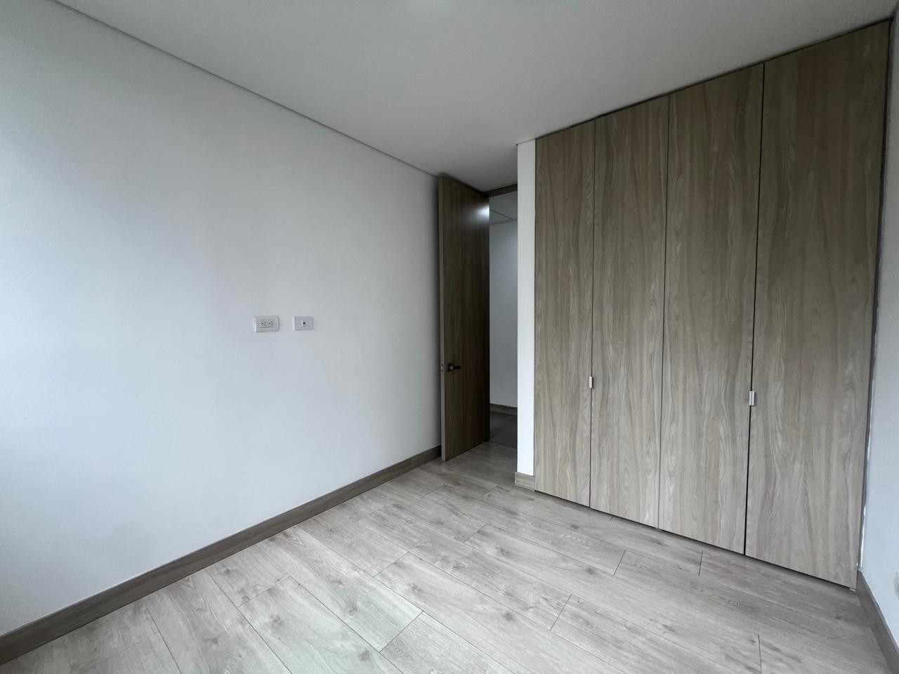 Apartamento en arriendo en Cumbres, Envigado · foto 12 de 15