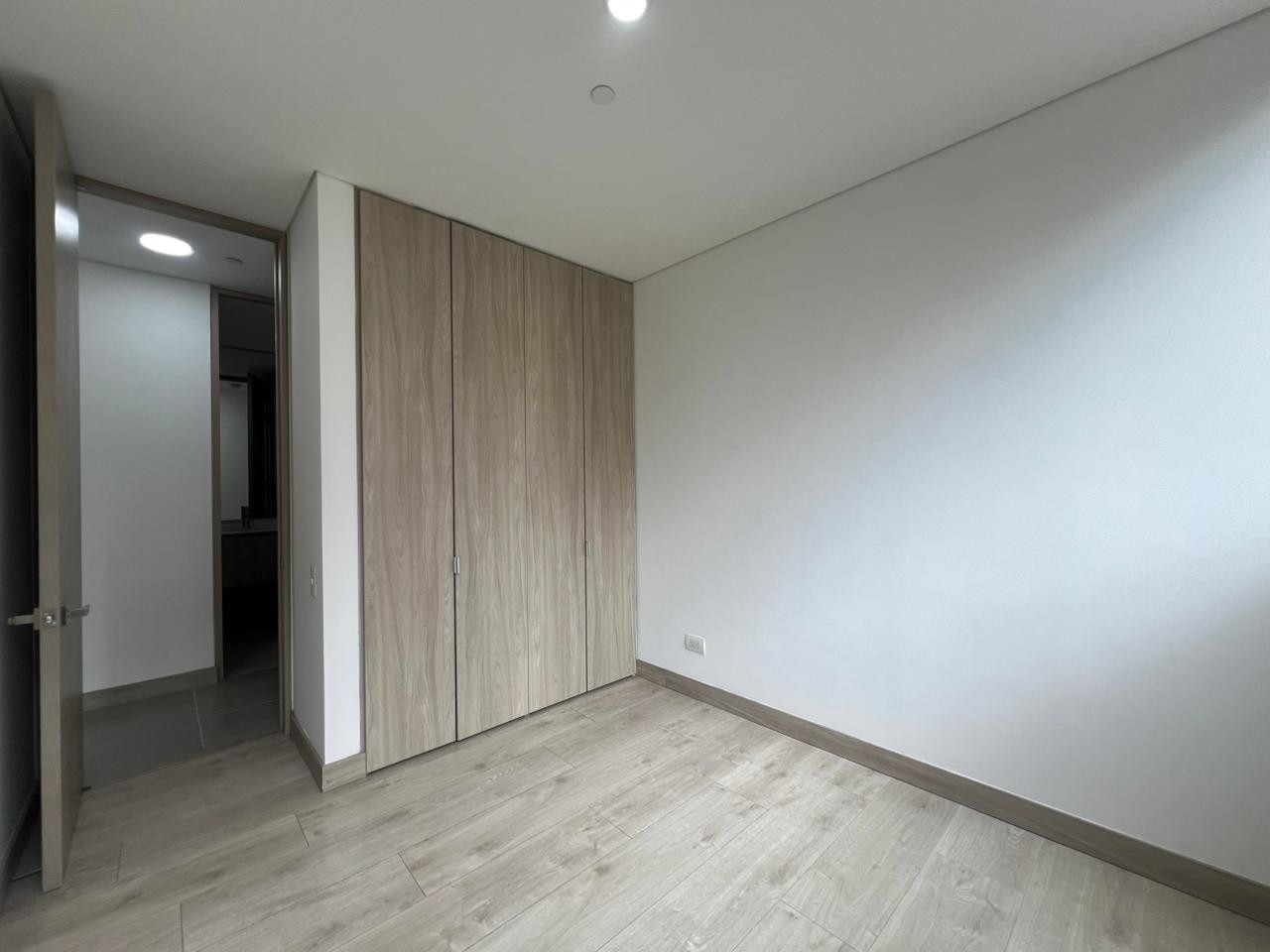 Apartamento en arriendo en Cumbres, Envigado · foto 10 de 15