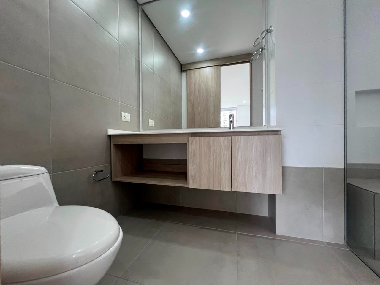 Apartamento en arriendo en Cumbres, Envigado · foto 15 de 15