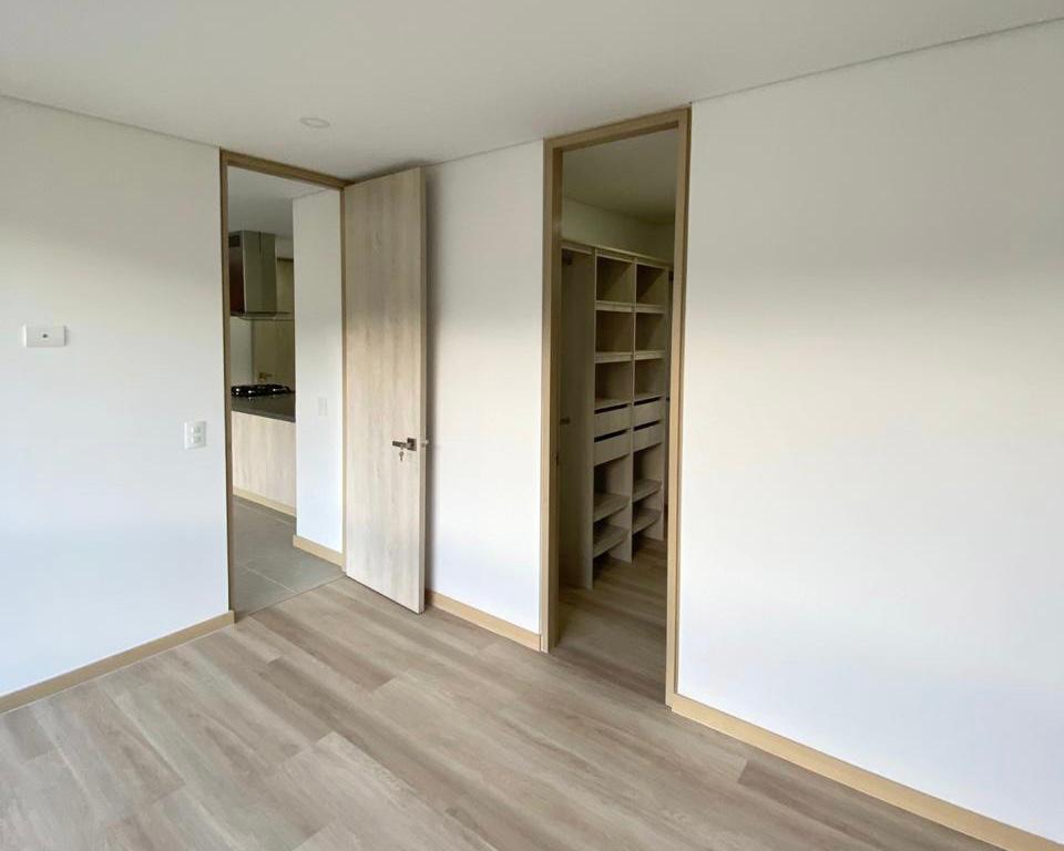 Apartamento en venta en Camino Verde, Envigado · foto 9 de 18