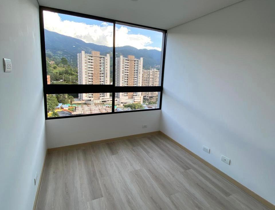 Apartamento en venta en Camino Verde, Envigado · foto 17 de 18
