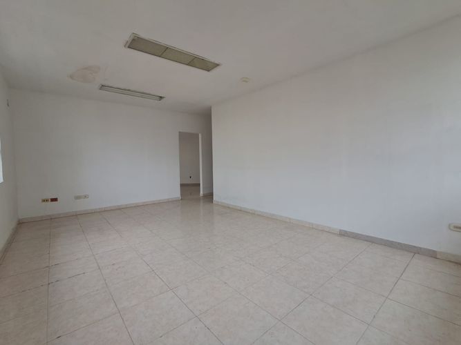Oficina en arriendo en Sector Plaza De Bolivar, Pereira, 205 m² · foto 7 de 12