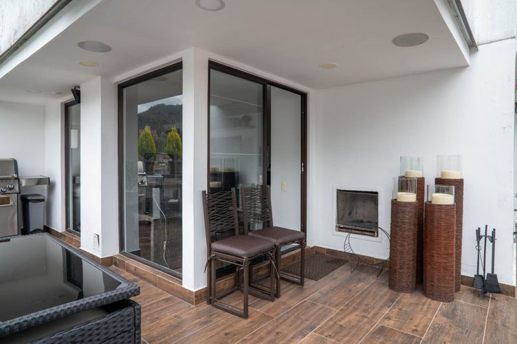 Apartamento de 3 alcobas en venta en Chicó Reservado, Bogotá, 227 m² · foto 14 de 24