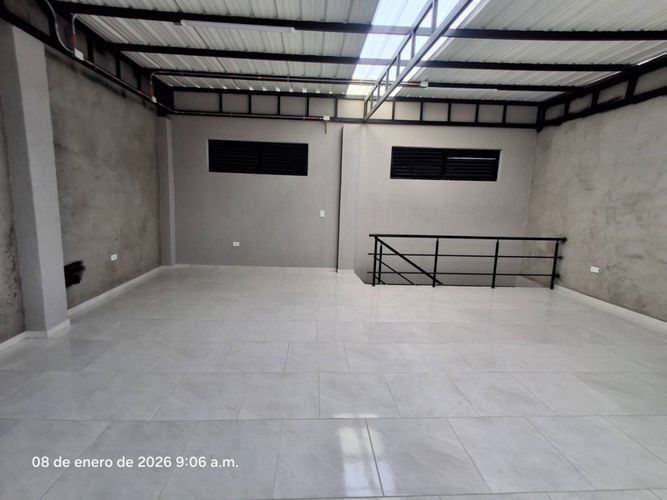 Bodega en arriendo en Casco Antiguo - Floridablanca, Floridablanca, 217 m² · foto 12 de 19
