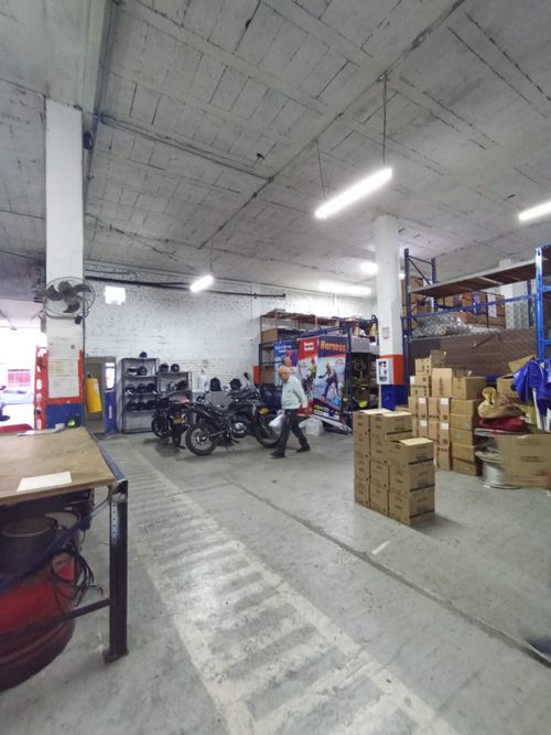 Bodega en venta en Obrero, Cali · foto 6 de 24