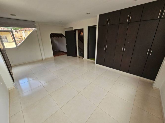 Casa de 4 alcobas en venta en Cañaveral, Floridablanca, 180 m² · foto 12 de 17