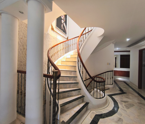 Casa de 5 alcobas en venta en El Ingenio, Cali, 613 m² · foto 23 de 24
