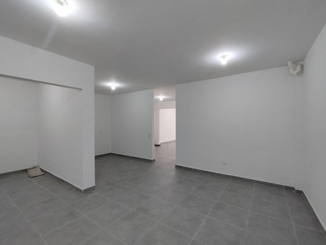 Local en arriendo en Centro, Itagüí, 110 m² · foto 2 de 11