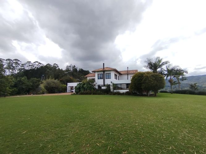 Finca en arriendo en El Retiro, 450 m² · foto 2 de 20