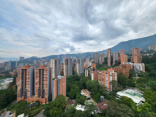 Apartamento en arriendo en Vizcaya, Medellín · foto 7 de 24