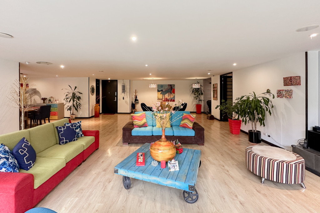 Apartamento en venta en Casa Blanca Suba, Bogotá · foto 2 de 24