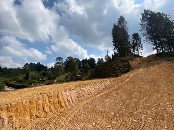 Lote en venta en La Mosca, Guarne, 3000 m² · foto 3 de 6