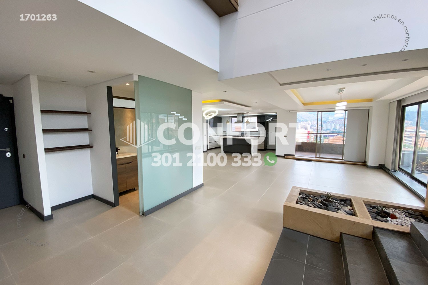 Apartamento en arriendo en Laureles, Medellín · foto 3 de 24