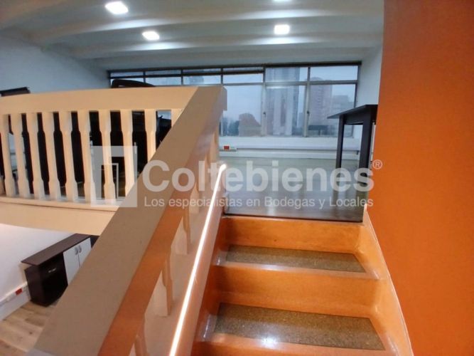 Oficina en arriendo en Santa Maria De Los Angeles, Medellín, 61 m² · foto 8 de 16