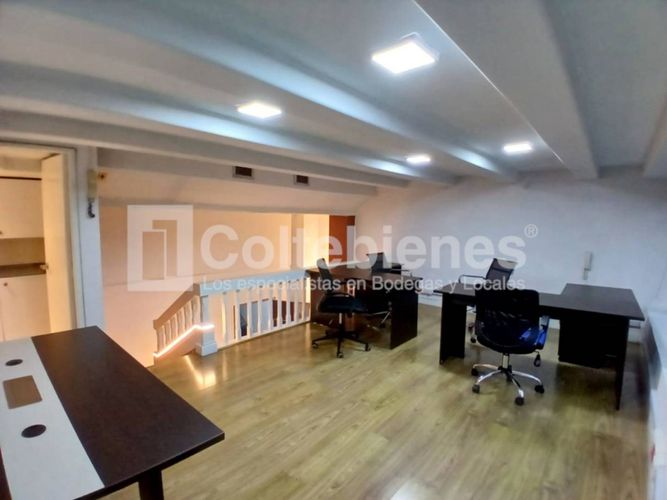Oficina en arriendo en Santa Maria De Los Angeles, Medellín, 61 m² · foto 10 de 16