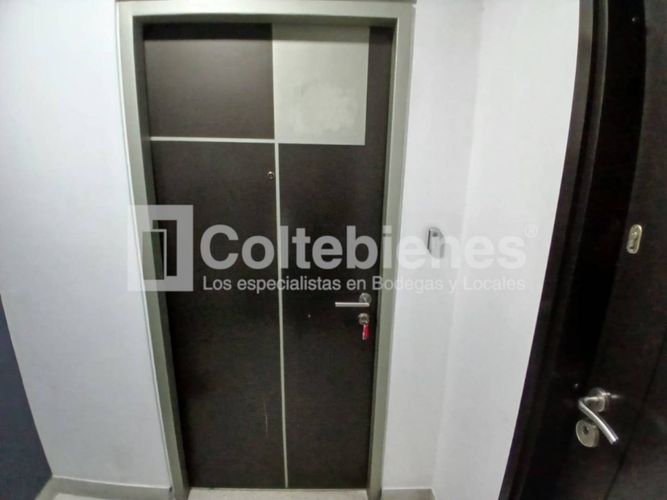 Oficina en arriendo en Santa Maria De Los Angeles, Medellín, 61 m² · foto 14 de 16