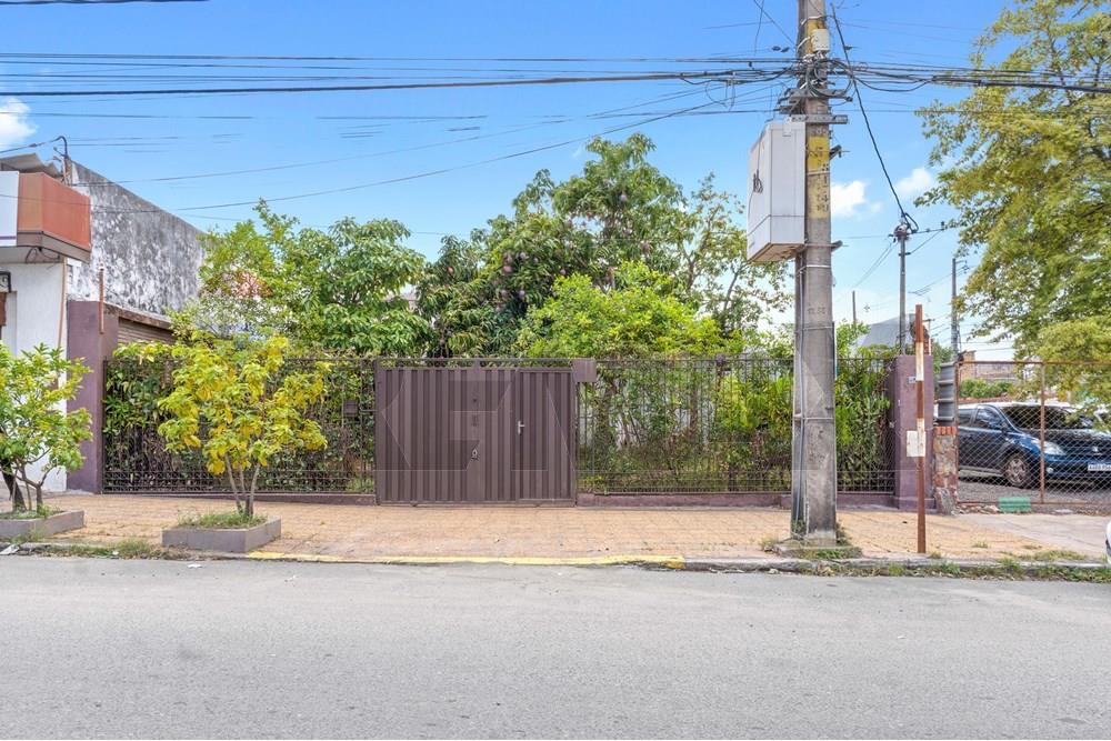 Casa en venta en Los Laureles, Asunción — foto 2