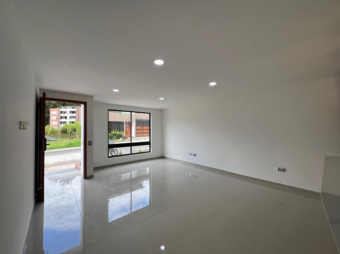 Casa de 4 alcobas en venta en Pantanillo, El Retiro, 195 m² · foto 4 de 16