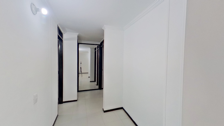 Apartamento de 3 alcobas en venta en Santa Anita, Cali, 66 m² · foto 3 de 24