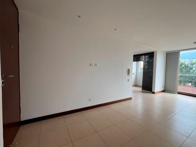 Apartamento de 2 alcobas en venta en Loma Del Chocho, Envigado, 68 m² · foto 8 de 15