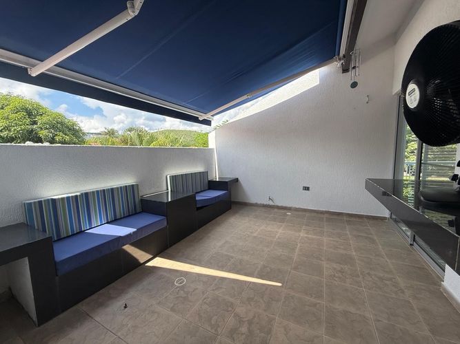 Casa de 5 alcobas en venta en Julio Campos Gonzalez, Girardot, 218 m² · foto 10 de 24