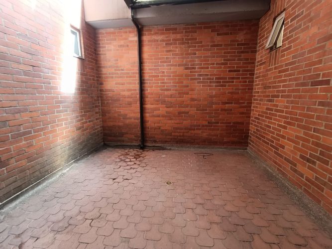 Apartamento de 3 alcobas en arriendo en Laureles, Medellín, 130 m² · foto 3 de 18