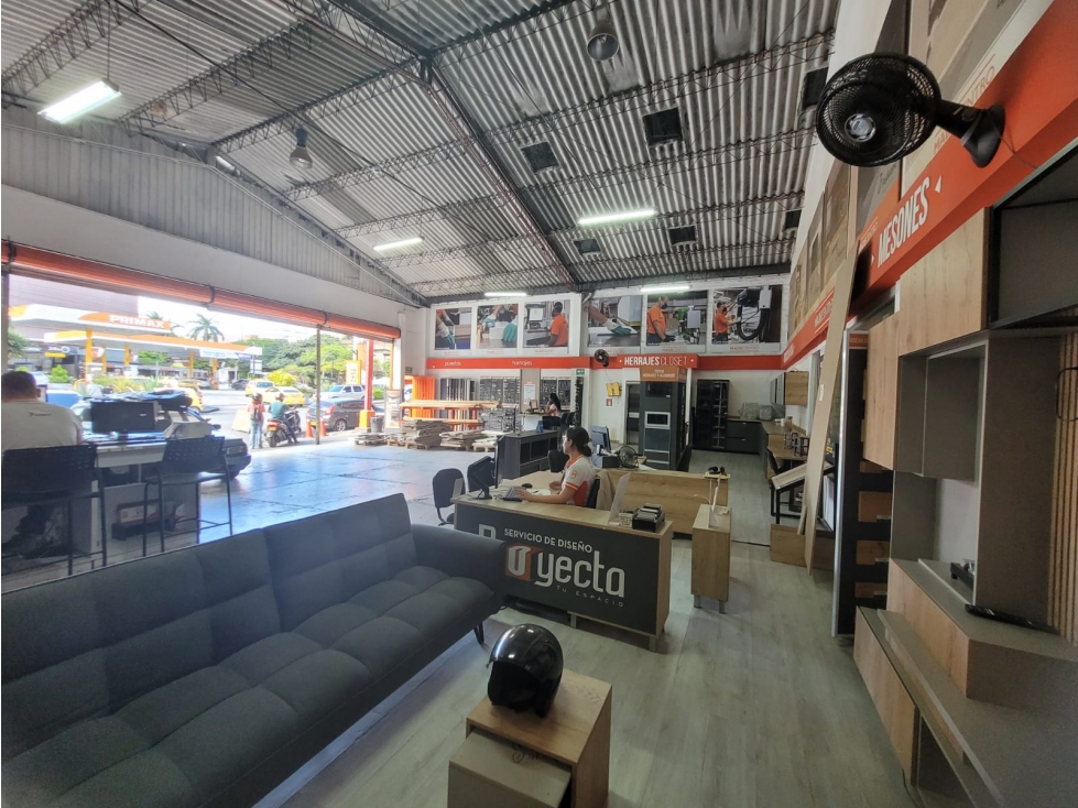 Warehouse for sale in El chagualo, Medellín 2