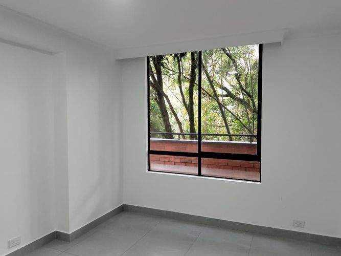 Apartamento de 3 alcobas en arriendo en El Poblado, Medellín, 140 m² · foto 16 de 19