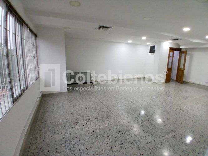 Oficina en arriendo en Santa María De Los Ángeles, Medellín, 51 m² · foto 5 de 9