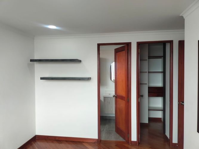 Apartamento de 3 alcobas en arriendo en El Poblado, Medellín, 160 m² · foto 16 de 18