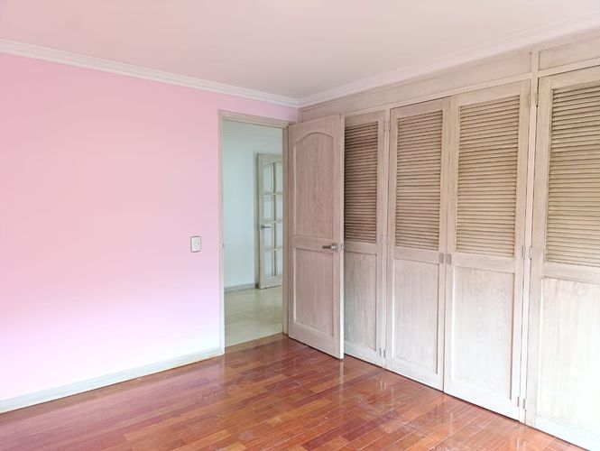 Apartamento de 3 alcobas en arriendo en El Poblado, Medellín, 135 m² · foto 13 de 19