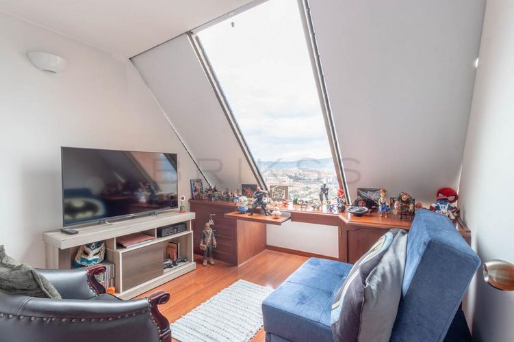 Apartamento de 5 alcobas en venta en Colina Campestre, Bogotá, 285 m² · foto 10 de 24