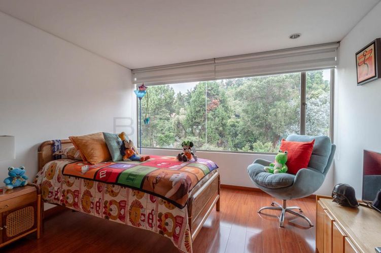 Apartamento de 5 alcobas en venta en Colina Campestre, Bogotá, 285 m² · foto 14 de 24