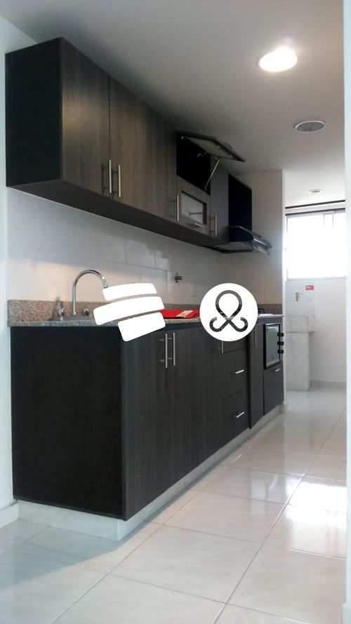 Apartamento de 3 alcobas en venta en La Maria, Copacabana, 75 m² · foto 4 de 19