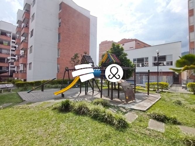Apartamento de 3 alcobas en venta en La Maria, Copacabana, 75 m² · foto 17 de 19