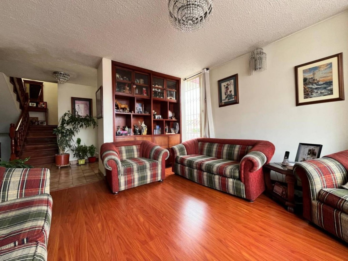 Casa en venta en Alhambra, Bogotá · foto 6 de 24