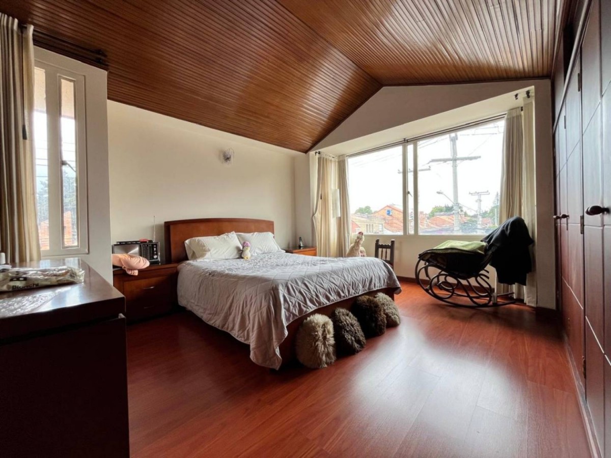 Casa en venta en Alhambra, Bogotá · foto 18 de 24