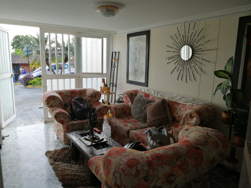 Casa en venta en Condina, Pereira · foto 3 de 16