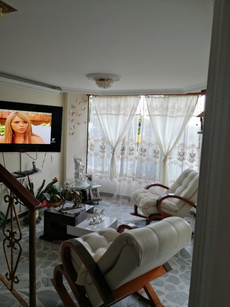 Casa en venta en Condina, Pereira · foto 5 de 16