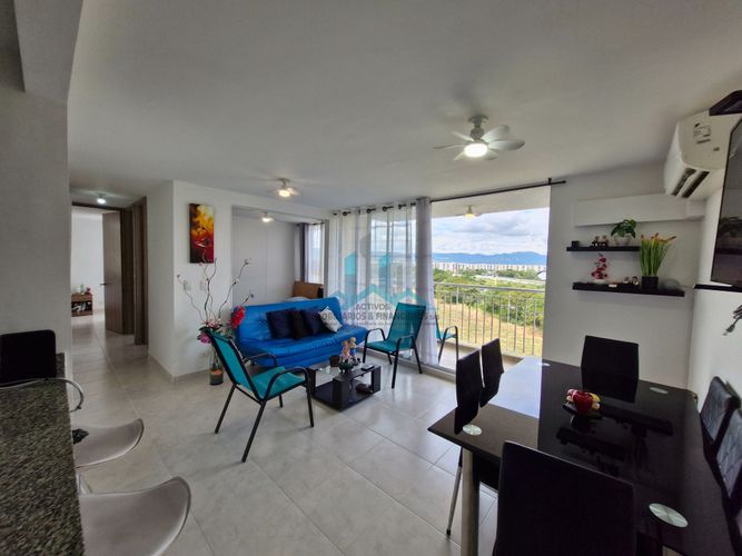Apartamento de 3 alcobas en venta en Ricaurte, 69 m² · foto 2 de 23
