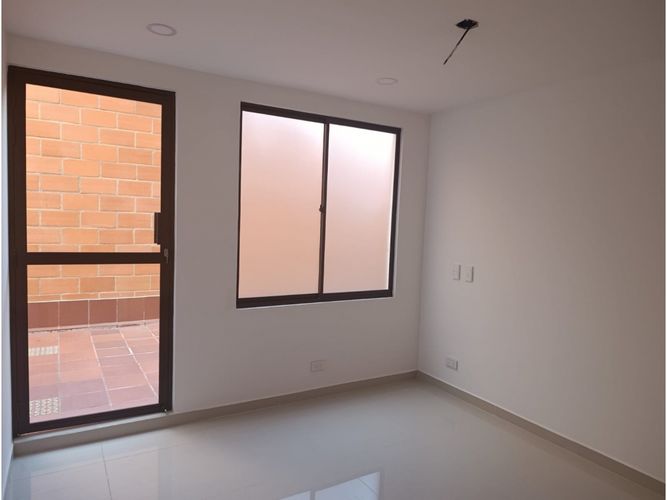 Apartamento de 3 alcobas en venta en La Almeria, Medellín, 175 m² · foto 13 de 22