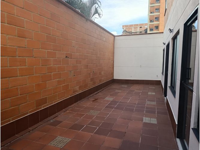 Apartamento de 3 alcobas en venta en La Almeria, Medellín, 175 m² · foto 18 de 22