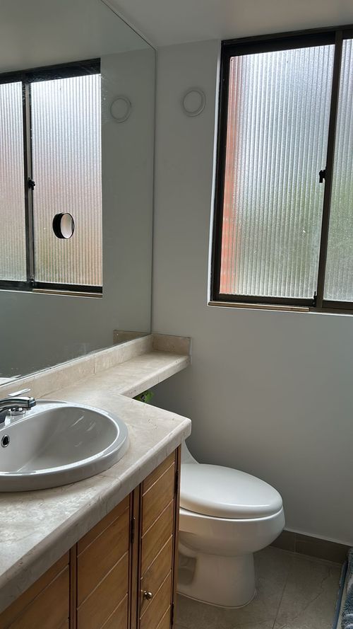 Apartamento de 3 alcobas en venta en Chicó Navarra, Bogotá, 147 m² · foto 10 de 24