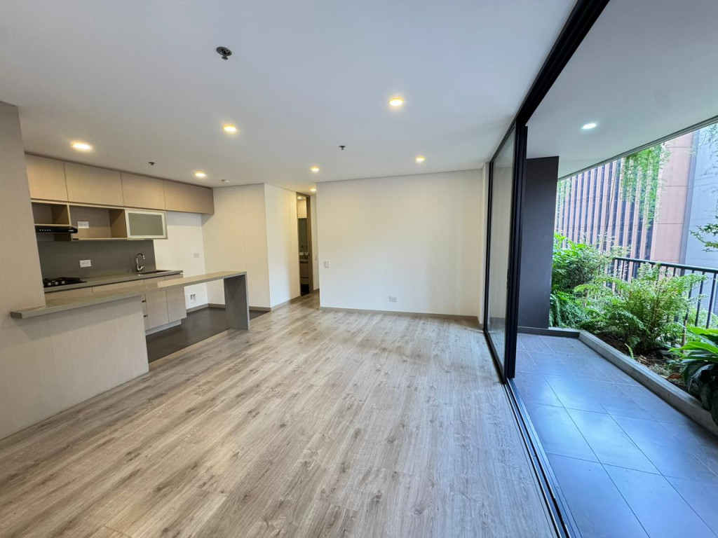 Apartamento en venta en Altos del poblado, Medellín [No disponible] 3