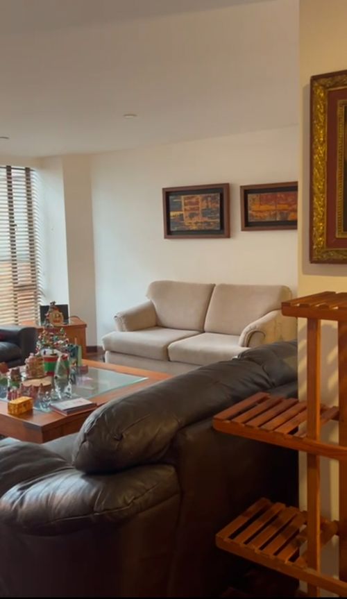 Apartamento de 3 alcobas en venta en Chicó Navarra, Bogotá, 147 m² · foto 17 de 24